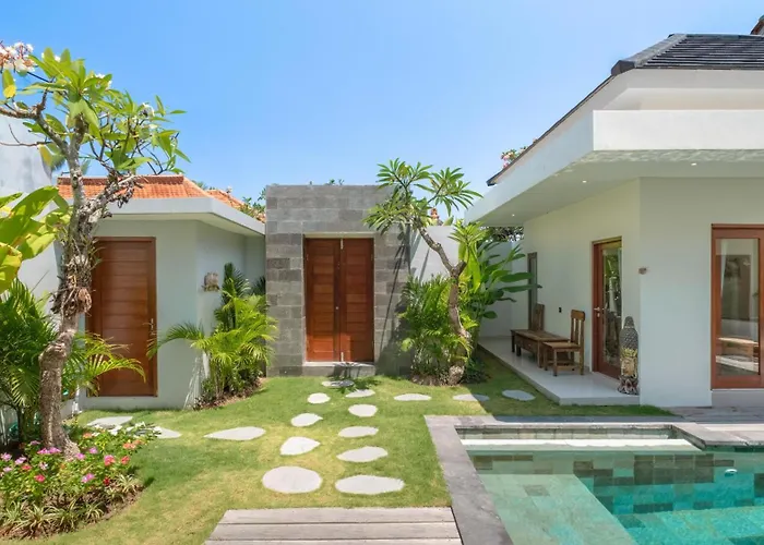 The Lange Estate Villa *